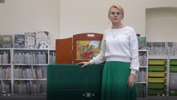 Teatrzyk "Brat i siostra" Braci Grimm w filii w Skolimowie - 11.05.2022